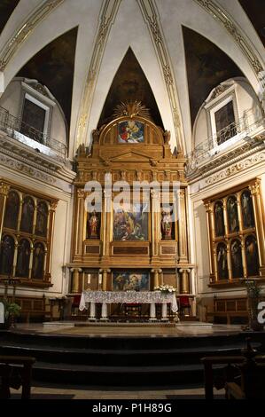 Espagne - Valence - région autonome de La Vallée d'Albaida (district) - Valence. Ontinyent / Onteniente, Iglesia de Santa María, ábside y retablo con pinturas de José Segrelles. Banque D'Images