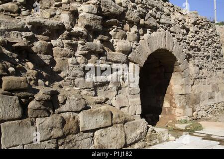 Espagne - LA RIOJA - RIOJA Baja (district). Alfaro ; romano Ninfeo junto a río Alhama. Banque D'Images