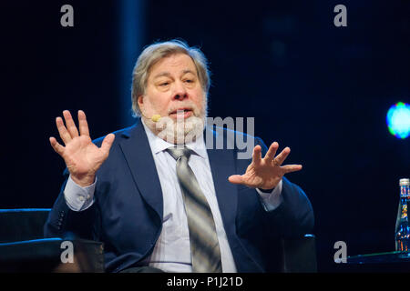 Stephen Wozniak fonctionne à la conférence d'affaires Banque D'Images