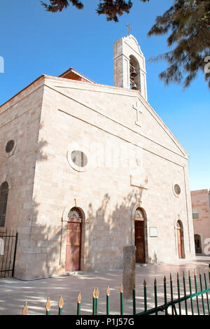 L'église Saint Georges à Madaba, Jordanie Banque D'Images