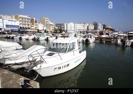 Espagne - Catalogne - Baix Ebre (district) - Tarragone. L' Ampolla ; façana marítima / port. Banque D'Images