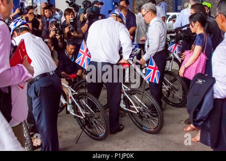 Kuala Lumpur / Malaisie - 30 novembre 2014 : Le maire de Londres Boris Johnson visite la capitale malaisienne. Banque D'Images