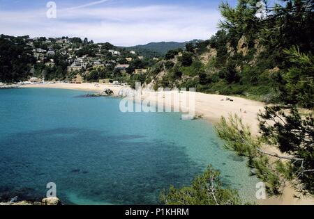 Espagne - Catalogne - Selva (district) - Gérone. Lloret de Mar, playa / platja Cala Canyelles. Banque D'Images