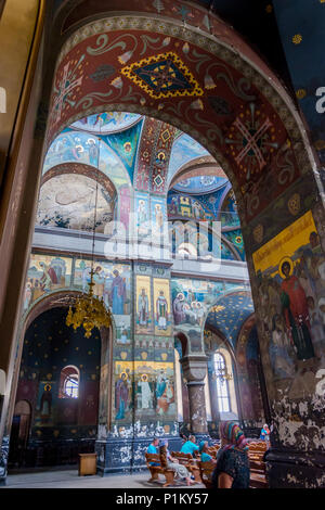 Nouvelle Athos, Abkhazie/Géorgie - Sep 2, 2017 : Belle et sombre de l'intérieur de fresques peintes Novy Afon monastère orthodoxe, de l'Abkhazie Banque D'Images