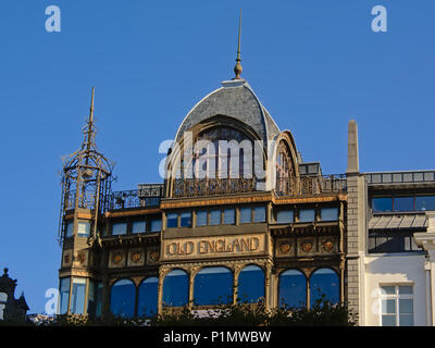 Détail, haut de style art nouveau, à 'vieille Angleterre' department store, conçu par Paul Saintenoy, maintenant le musée des instruments de musique et de l''Mont des MIM sur un Banque D'Images