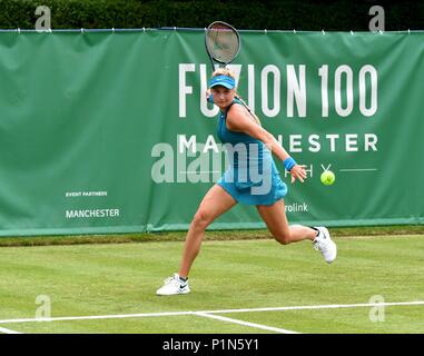 Manchester UK. 12e. Juin 2018 Dayana Yastremska (Ukraine) en action dans son match contre Claire Liu (Etats-Unis) à la Fuzion 100 Manchester trophée au nord du Club de tennis et de squash à West Didsbury. Liu gagne 7-6, 6-4. Crédit : John Fryer/Alamy Live News Banque D'Images