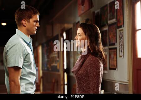 Titre original : THE GUARDIAN. Titre en anglais : THE GUARDIAN. Film Réalisateur : Andrew Davis. Année : 2006. Stars : ASHTON KUTCHER ; MELISSA SAGEMILLER. Credit : TOUCHSTONE PICTURES/Photos/GYROPHARES/CONTRAFILM / VERRE FILMS FERME, BEN / Album Banque D'Images