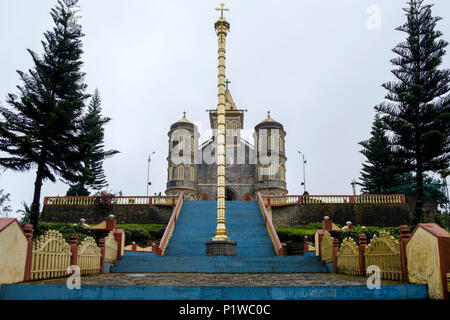 Notre dame de bonne santé Église (Pattumala Matha Église) et le pèlerinage de culte, un temple catholique romaine dans Pattumala, Kerala, Inde. Banque D'Images