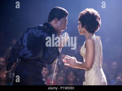 Titre original : DREAMGIRLS. Titre en anglais : DREAMGIRLS. Directeur de film : BILL CONDON. Année : 2006. Stars : Eddie Murphy ; ANIKA NONI ROSE. Credit : DREAMWORKS/PARAMOUNT PICTURES / JAMES, David / Album Banque D'Images