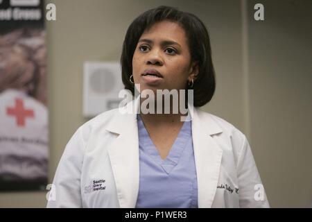 Titre original : Grey's anatomy. Titre en anglais : Grey's anatomy. Année : 2005. Stars : CHANDRA WILSON. Credit : Touchstone Television / Album Banque D'Images