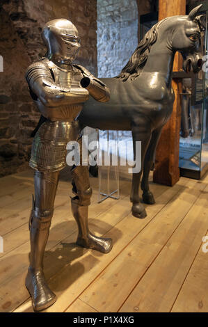 Collections du Royal Armouries y compris d'armes et exposées à l'intérieur historique La Tour blanche dans la Tour de Londres, Angleterre, RU Banque D'Images