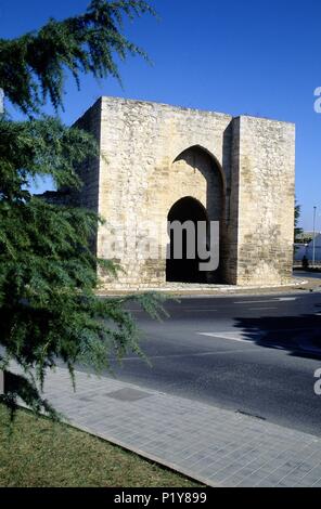 Puerta de Toledo (s.XIII), la seule que se conserva de antiguas murallas. Banque D'Images