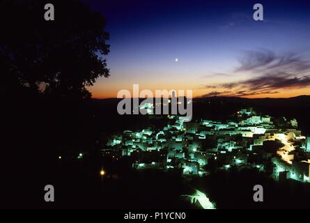 Casares, voir au coucher du soleil (Costa del Sol). Banque D'Images