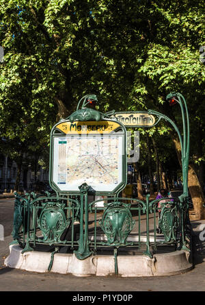 France, Ile de France, Paris, 17ème arrondissement, la station de métro Monceau Banque D'Images