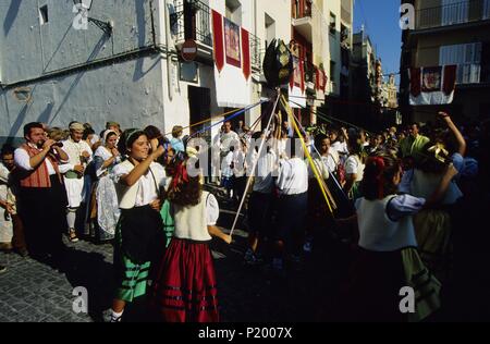 Algemesí, "Fiesta Mayor" (une grande fête) ; pastoretes La danse Carxofa ;. Banque D'Images