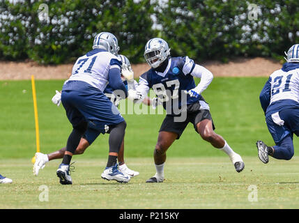 Jun 13, 2018 : Dallas Cowboys défensive fin Taco Charlton # 97 au cours de la formation obligatoire au camp l'étoile de Frisco, TX Albert Pena/CSM Banque D'Images