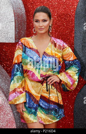 Londres, Royaume-Uni. 13 juin 2018. Sam Faiers assiste à la première européenne de OceanÕs 8 tenue au Cineworld Leicester Square Crédit : Mario Mitsis/Alamy Live News Banque D'Images