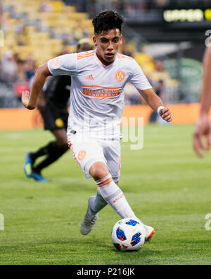 10 juin 2018 : Atlanta United FC terrain Ezequiel Barco (8) gère la balle contre SC Columbus Crew de Columbus, OH, USA. Brent Clark/Alamy Live News Banque D'Images