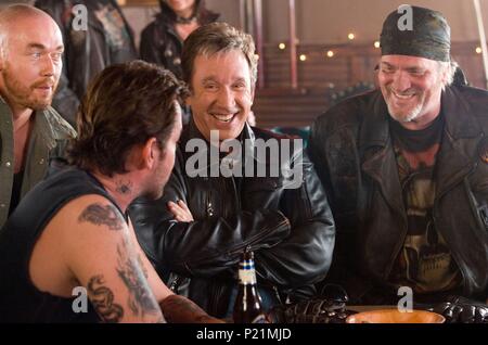 Titre original : WILD HOGS. Titre en anglais : WILD HOGS. Directeur de film : WALT BECKER. Année : 2007. Stars : Ray Liotta, TIM ALLEN ; M. C. GAINEY ; Kevin Durand. Credit : Touchstone Pictures / SEBASTIAN, LOREY / Album Banque D'Images