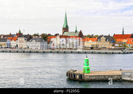 Le port de la ville scandinave d'Elseneur. Le Danemark. Banque D'Images