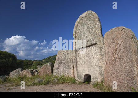 Giant's Tomb S'Ena'e Thomes près de Dorgali, province de Nuoro, Sardaigne centrale, Barbagia, Sardaigne, Italie, Europe, Banque D'Images