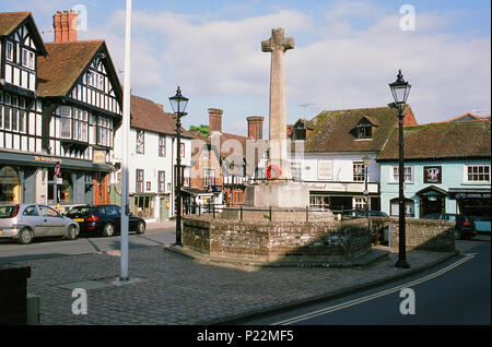 Le centre-ville d'Arundel et War Memorial, West Sussex, Angleterre du Sud Banque D'Images