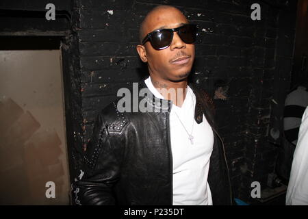 Ja Rule au backstage Diddy Dirty Money concert au Hammerstien Ballroom à New York. Le 22 avril 2011 Credit : Walik Goshorn /MediaPunch Banque D'Images