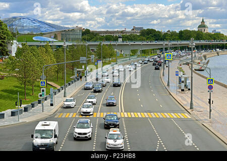 La rivière de Moscou, Nature-Landscape Moskvoretskaya et remblai Zaryadye Park Banque D'Images