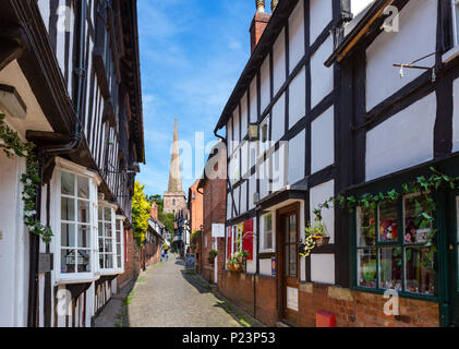 Rue Pavée traditionnelle dans la vieille ville, Church Lane, Ledbury, Herefordshire, Angleterre, RU Banque D'Images