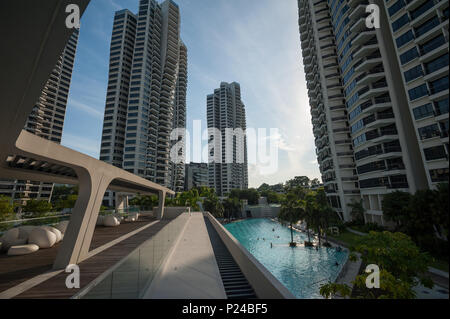 Singapour, Singapour, d'Leedon complexe résidentiel avec piscine Banque D'Images