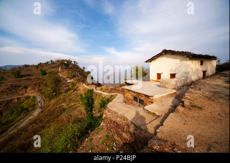 Tulla Kote Village sur la superficie, la localisation des Tallas rendu célèbre par Jim Corbett dans le livre le Temple Tiger, collines du Kumaon, Uttarakhand, Inde Banque D'Images