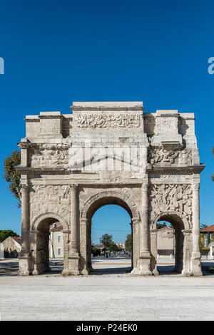 Orange, Vaucluse, Provence-Alpes-Côte d'Azur, France, Arc de Triomphe d'Orange, du patrimoine culturel mondial de l'UNESCO Banque D'Images