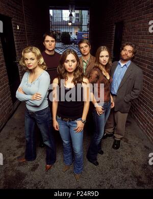 Titre original : TRU APPELANT-TV. Titre en anglais : TRU appelant. Année : 2003. Stars : Eliza Dushku, A. J. COOK, JESSICA COLLINS ; Zach Galifianakis ; SHAWN REAVES. Credit : FOX NETWORK / Album Banque D'Images