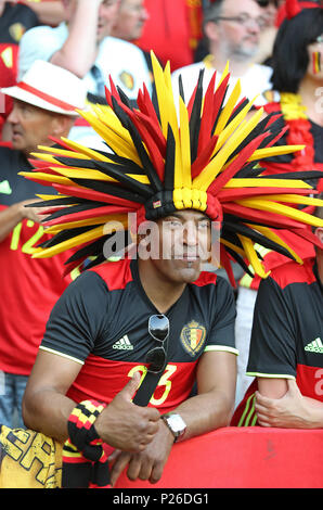 NICE, FRANCE - 22 juin 2016 : fan belge montre son appui durant l'UEFA EURO 2016 Suède jeu v Belgique au stade de l'Allianz Riviera Nice, Nice, Fr Banque D'Images