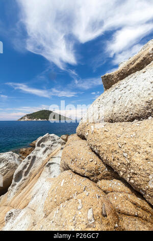 Falaises Blanches, Golfe de Procchio, Marciana, l'île d'Elbe, province de Livourne, Toscane, Italie Banque D'Images