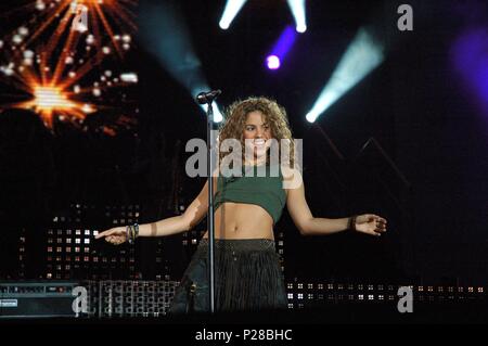 17 / 06 / 2006 ; Estadio Vicente Calderón. Madrid. Shakira durante el Concierto. Banque D'Images