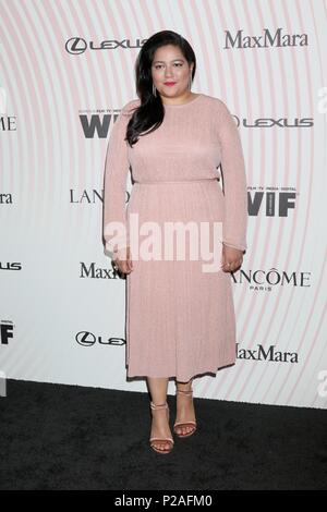 Shivani Rawat aux arrivées de Women in Film Crystal  + Lucy Awards 2018 présenté par Max Mara, Lancome et Lexus, le Beverly Hilton, Los Angeles, CA, 13 juin 2018. Photo par : Priscilla Grant/Everett Collection Banque D'Images