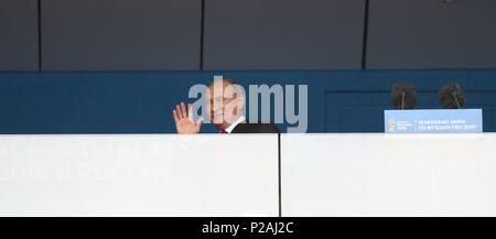 Moscou, Russie. 14 juin 2018. : 14.06.2018 firo, Moscou, football, soccer, l'équipe nationale, la Coupe du Monde 2018 en Russie, la Russie, la Coupe du Monde 2018 en Russie, la Russie, la Coupe du Monde 2018, la Russie La Russie, match d'ouverture, M01, la Russie - l'Arabie saoudite, Vladimir Poutine, à l'utilisation de crédit dans le monde entier | Tribune : dpa/Alamy Live News Banque D'Images