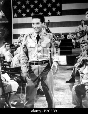 Titre original : G. I. BLUES. Titre en anglais : G. I. BLUES. Directeur : NORMAN TAUROG Film. Année : 1960. Stars : ELVIS PRESLEY. Credit : PARAMOUNT PICTURES / Album Banque D'Images