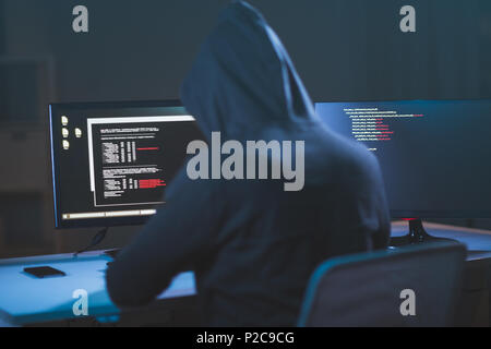 À l'aide de hackers virus informatique pour cyber-attaque Banque D'Images
