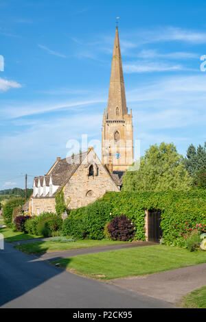 L'église de saint Grégoire, dans le village de Tredington, Warwickshire, en Angleterre. Banque D'Images