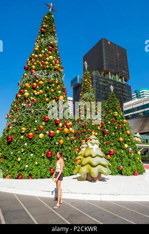 Thaïlande, Bangkok, Pathum Wan district, Central World mega-shopping complex Banque D'Images
