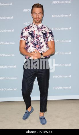 NBC Universal Upfronts NYC avec : Derek Hough Où : NYC, New York, United States Quand : 14 mai 2018 Credit : Patricia Schlein/WENN.com Banque D'Images