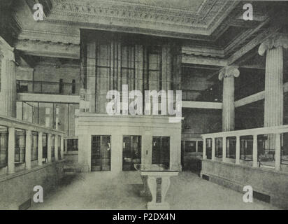 . Deutsch : Bankers Trust Building, New York, 14 Wall Street, Kassensaal ; Aufnahme um 1912 English : Bankers Trust Company Building, New York, 14 Wall Street, foyer, vers 1912 . avant le 9 août 1912. Inconnu (le photographe n'est pas mentionné dans la source.) 6 Bankers Trust Building Kassensaal Banque D'Images