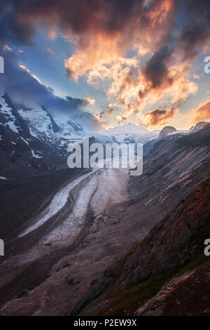 Le coucher du soleil, le Johannisberg, Grossglockner, Pasterze Glacier, Haut Tauern, parc national, Autriche Banque D'Images