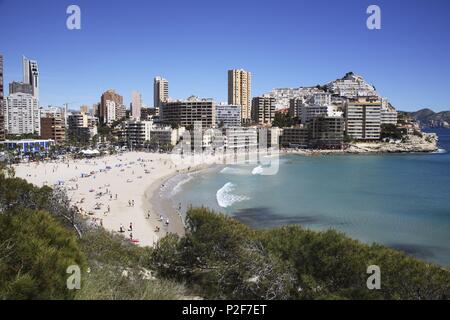 Espagne - région autonome de Valence - Alicante. Benidorm ; playa / platja Finestrat. Banque D'Images