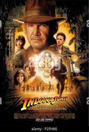 Titre original : INDIANA JONES ET LE ROYAUME DU Crâne de Cristal. Titre en anglais : INDIANA JONES ET LE ROYAUME DU Crâne de Cristal. Film Réalisateur : Steven Spielberg. Année : 2008. Credit : PARAMOUNT PICTURES/LUCASFILM/Amblin Entertainment/SANTO DOMI / Album Banque D'Images