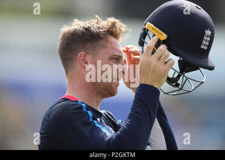 England's Jos pendant la session filets Buttler au stade SWALEC SSE, Cardiff. Banque D'Images