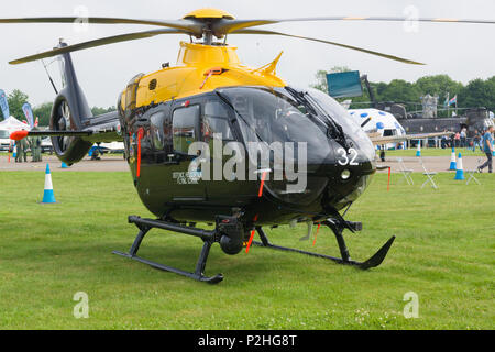 Airbus Helicopters H135 T1 Juno a design introduit dans le programme de formation de la RAF en 2018. Banque D'Images