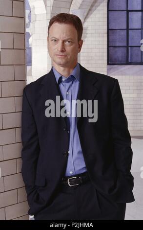 Titre original : CSI : NY-TV. Titre en anglais : CSI : NY Année : 2004. Stars : Gary Sinise. Credit : ALLIANCE ATLANTIS COMMUNICATIONS/ALLIANCE ATLANTIS MOTION / Album Banque D'Images